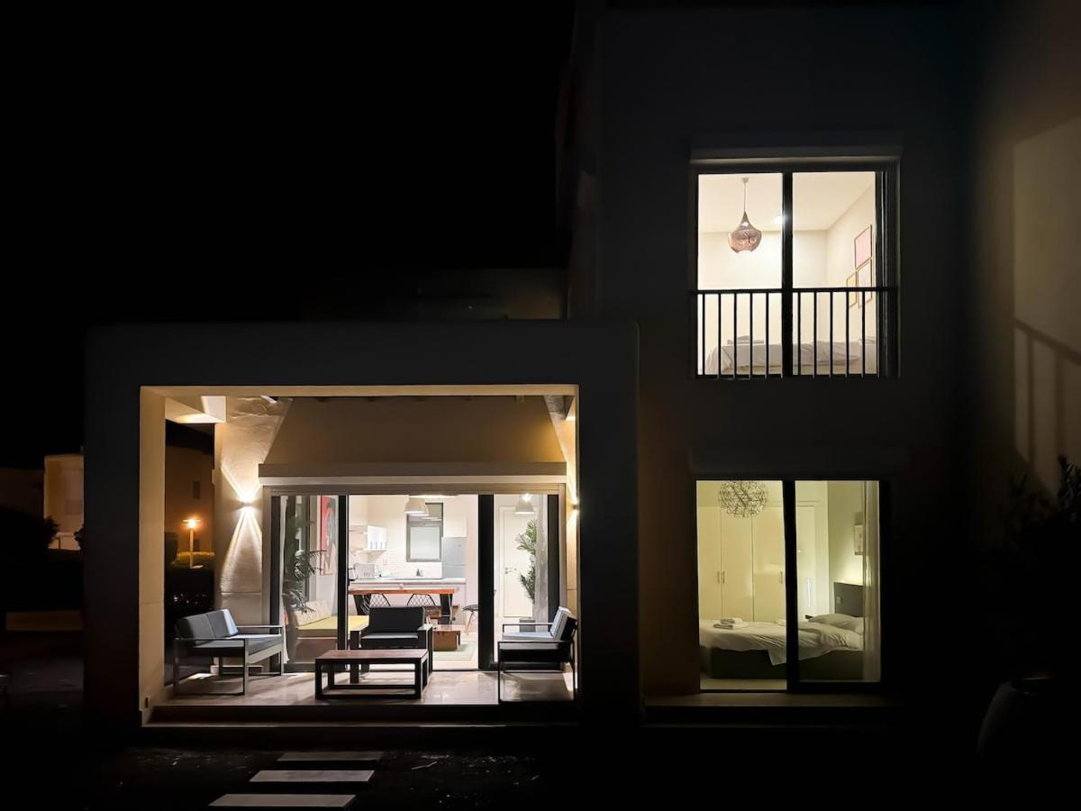 Villa Vibrant 3br - Free Pool & Lagoon Access At Elgouna